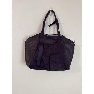 Lululemon Athletica Free to Be Sports Bag Duffle Luggage Gym Tote Purple Yoga